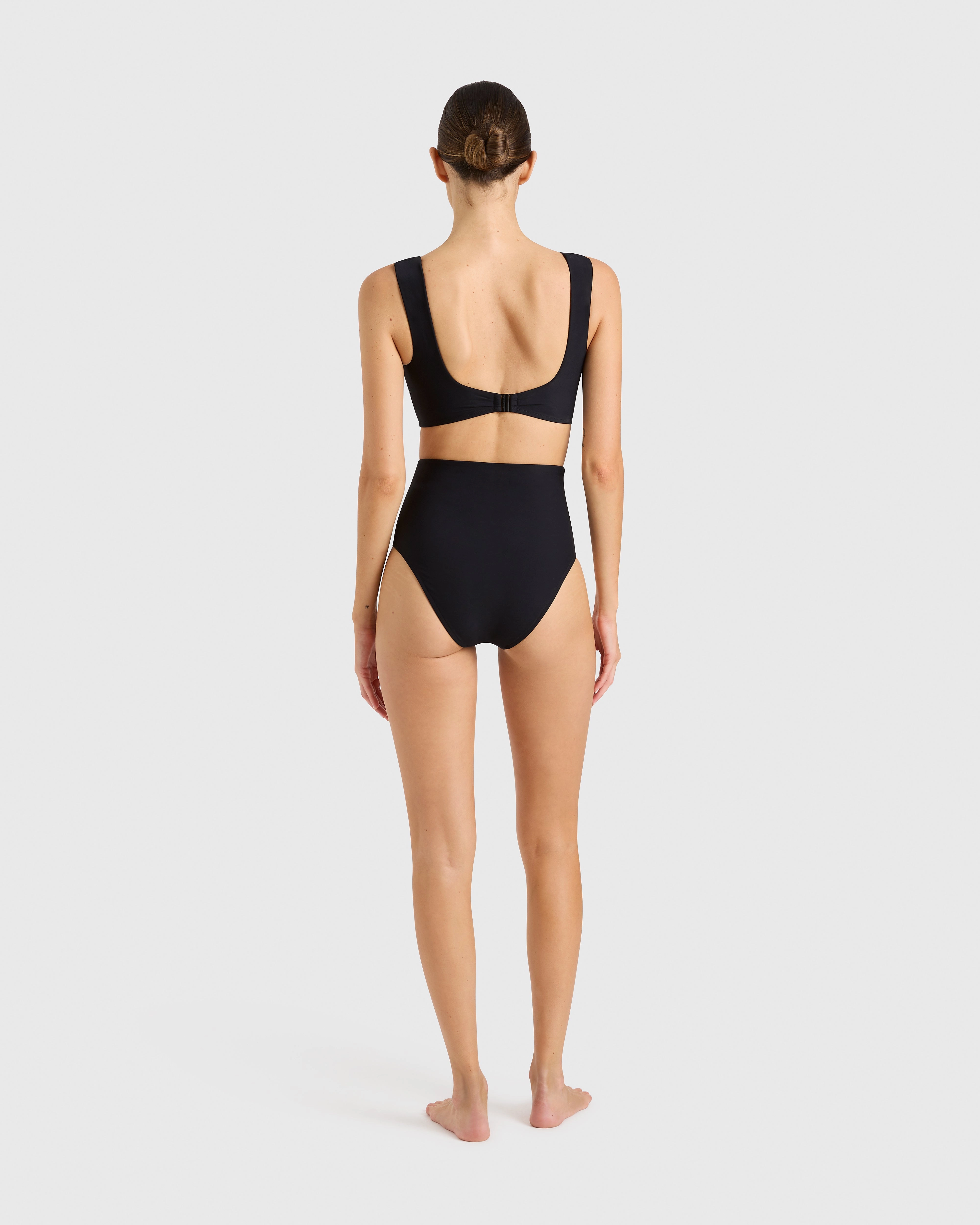 Ellie Bikini Top - Black (Sculpteur)