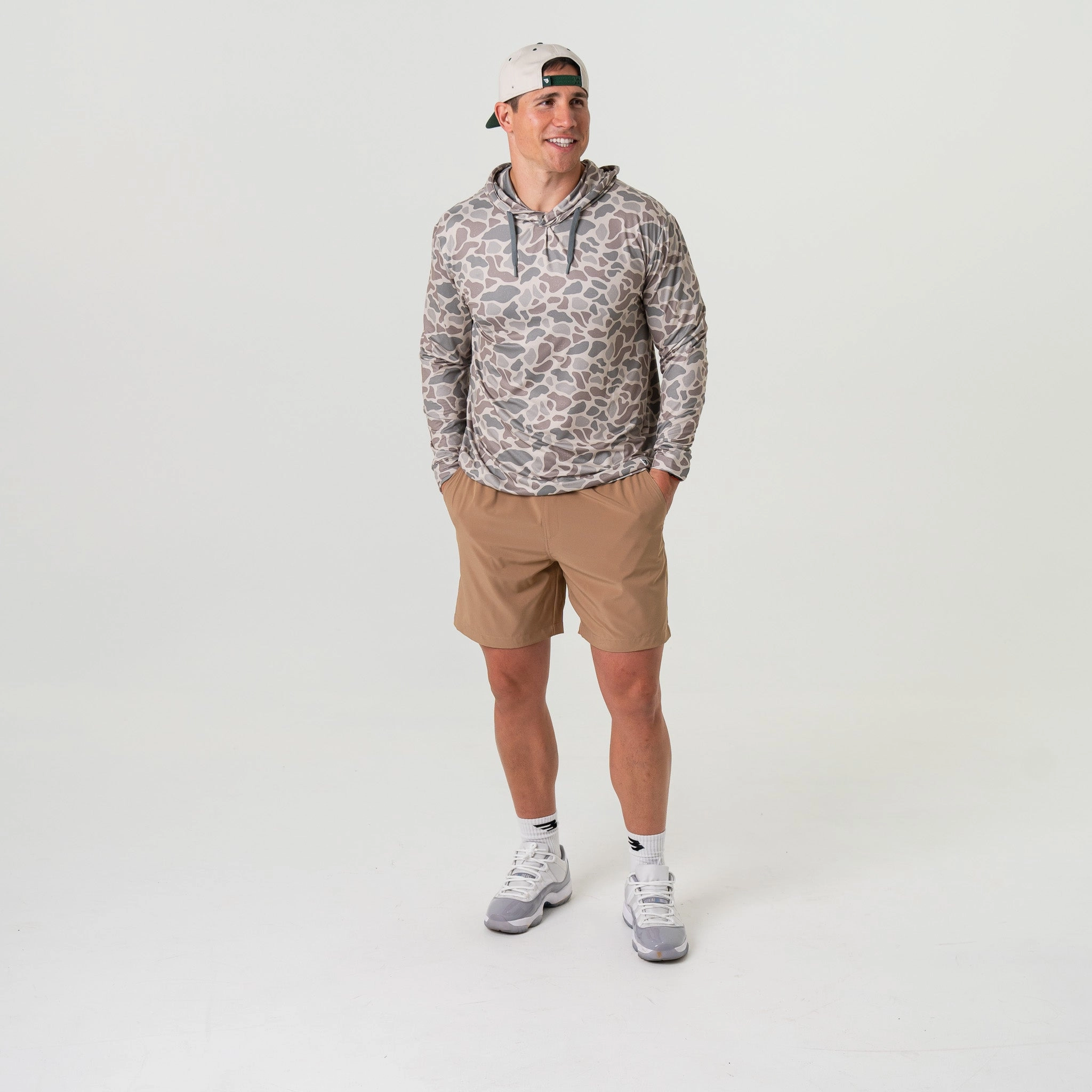 Everyday Short - Desert Tan - Flying Ducks Green Pocket