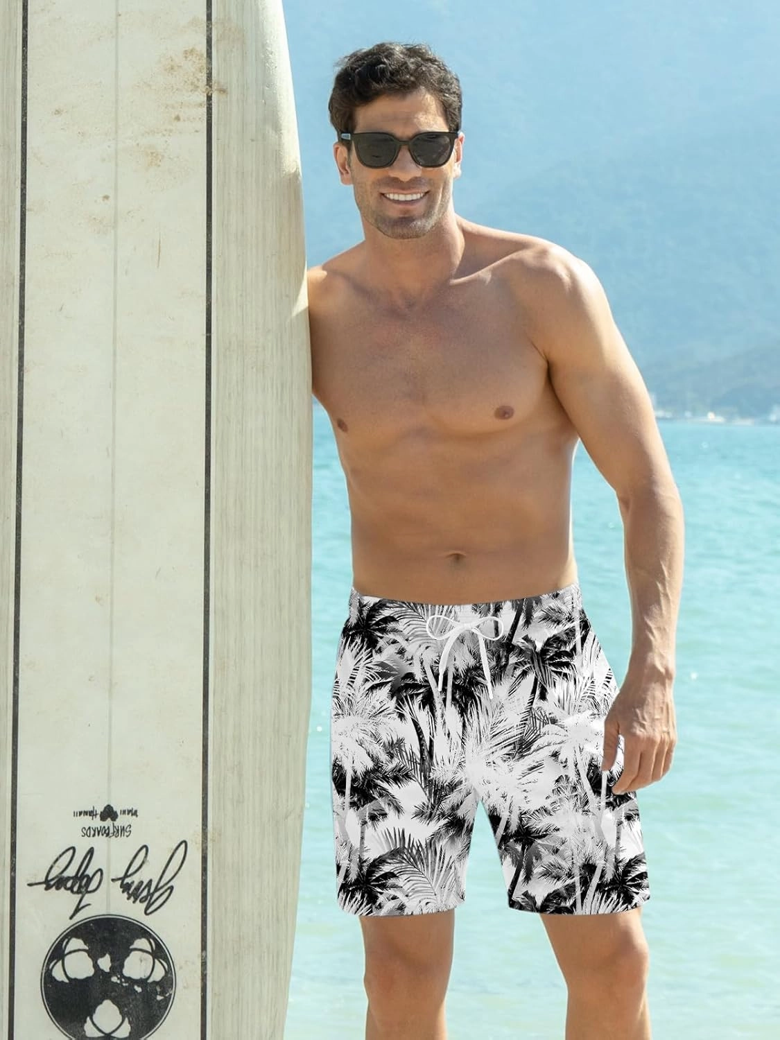Goodstoworld Men's Funny Swim Trunks with Compression Liner 2 in 1 Quick-Dry 9" Stretch Shorts with Three Pockets