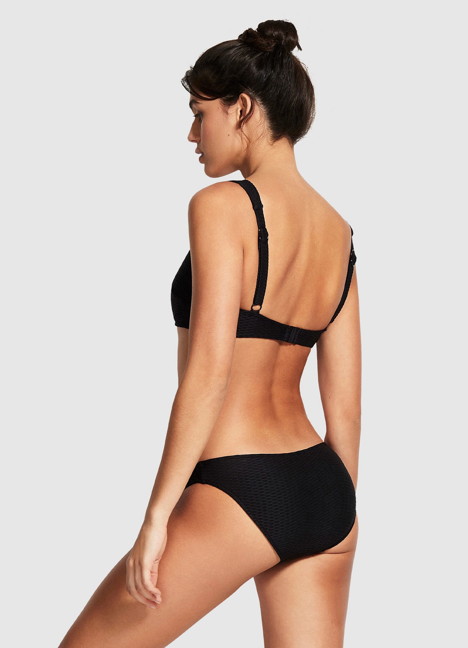 La Luna DD Cup Tank Bikini Top - Black