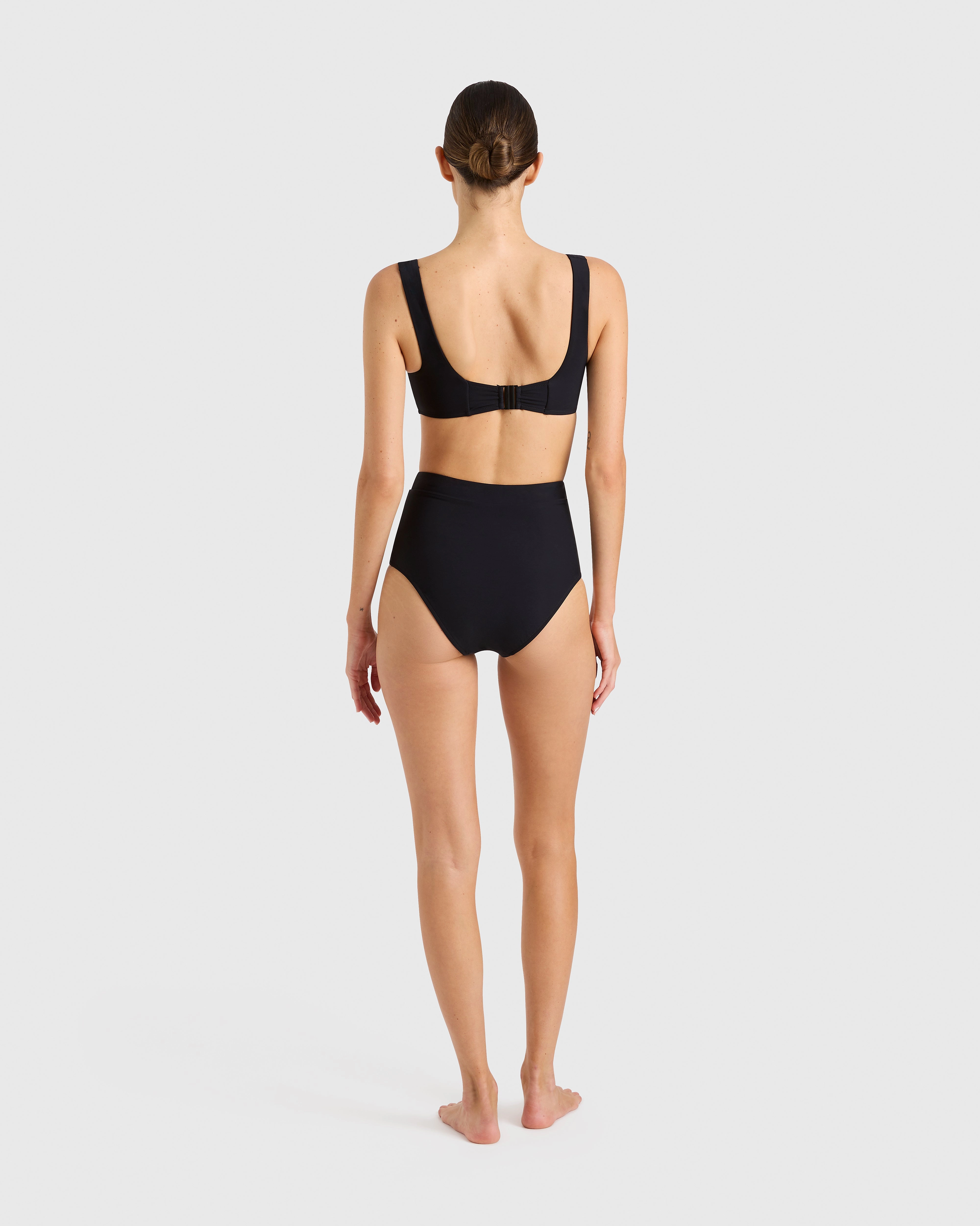 Lola Bikini Top - Black (Sculpteur)