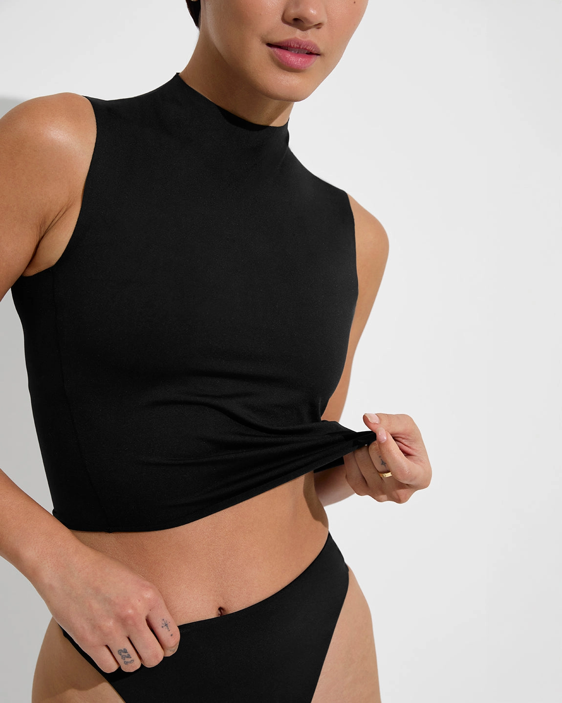 Rays Sleeveless Top - Jet