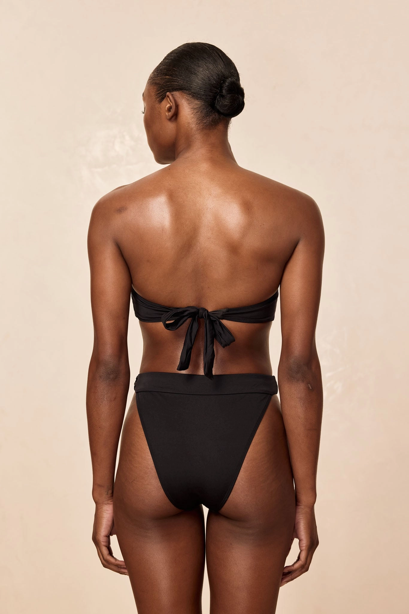 St. Martinique Bandeau - Black