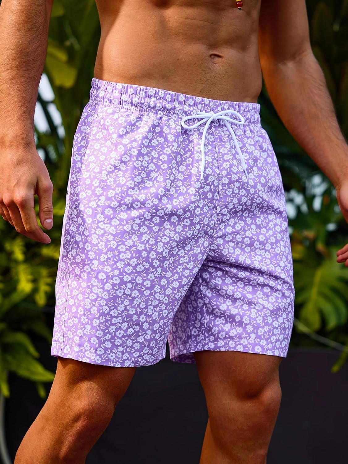 Verdusa Men's Drawstring Waist Swimwear Beach Shorts Swim Trunks with Pockets