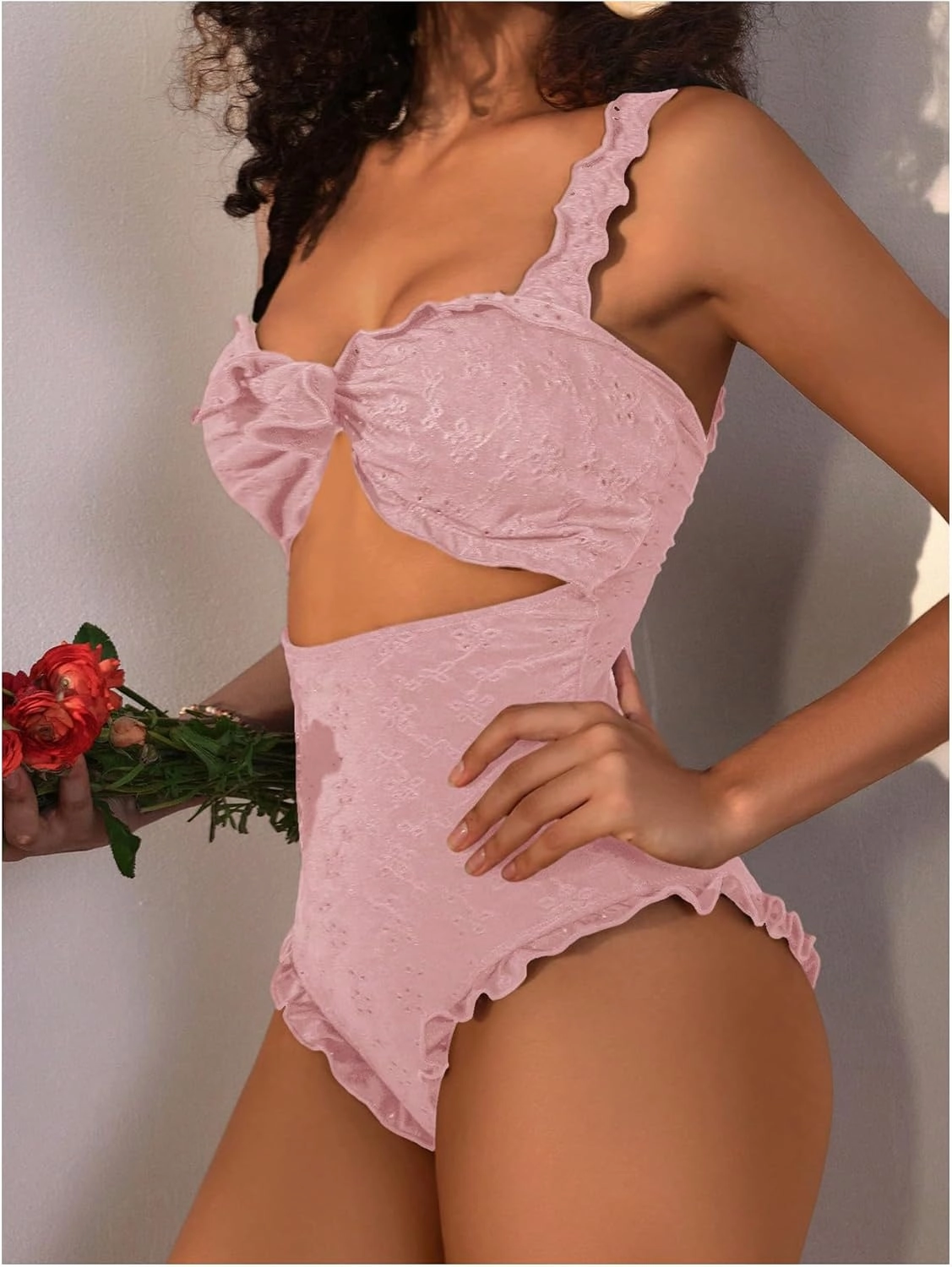 Verdusa Women's Cut Out One Piece Swimsuit Frill Trim Tummy Control Bathing Suit